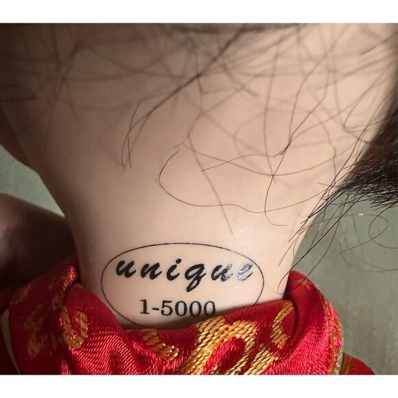 Unique Porcelain Asian Doll Red Traditional Outfit Dark Hair 15” with Stand - Picture 9 of 10